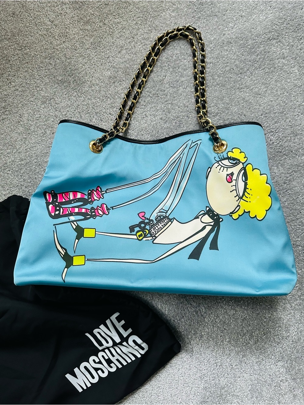 Love Moschino Light Blue Graphic Cartoon-Print Chain Tote